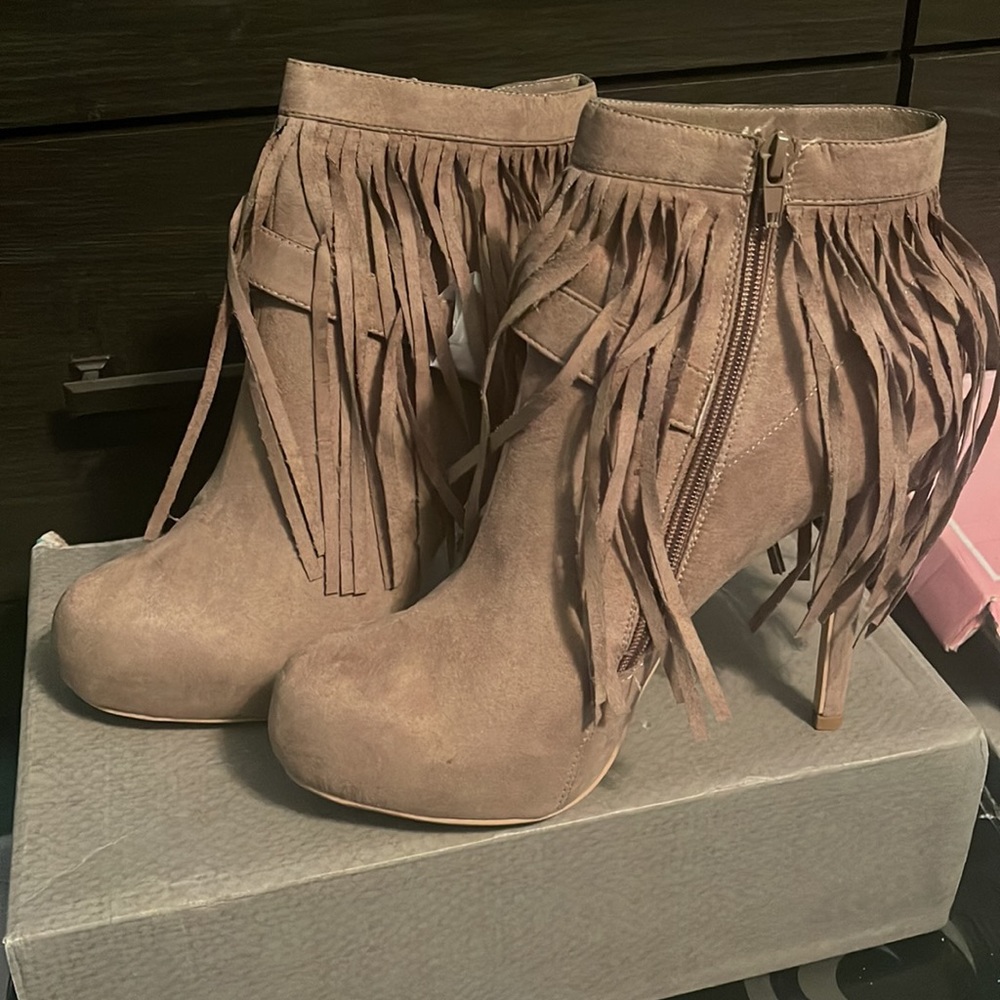 Taupe with Fringe JustFab Heeled Bootie Size 11